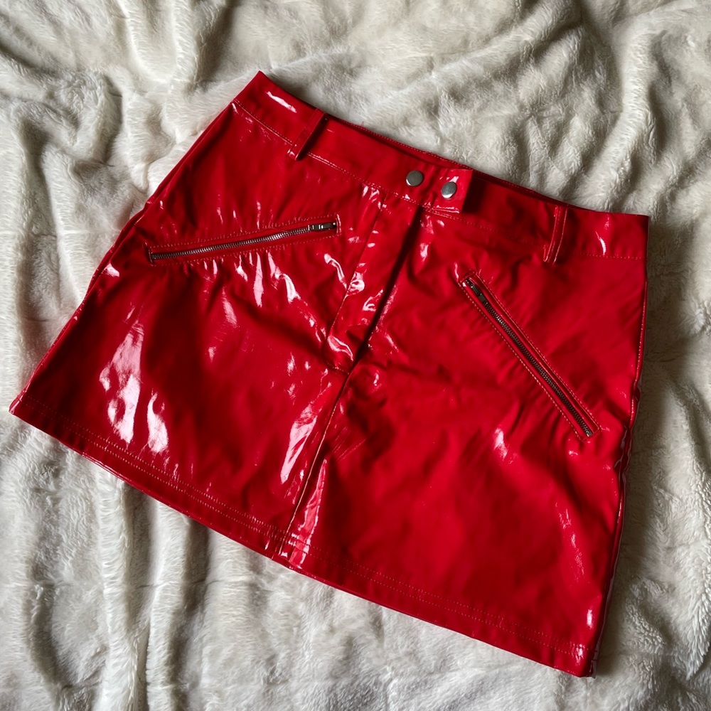 Red skirt